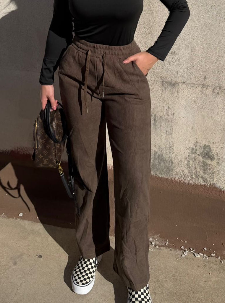 PANTATUTA VELLUS BROWN